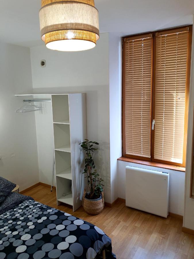 Appartement Cosy Entier, Parking Gratuit Dans La Rue Dijon Dış mekan fotoğraf