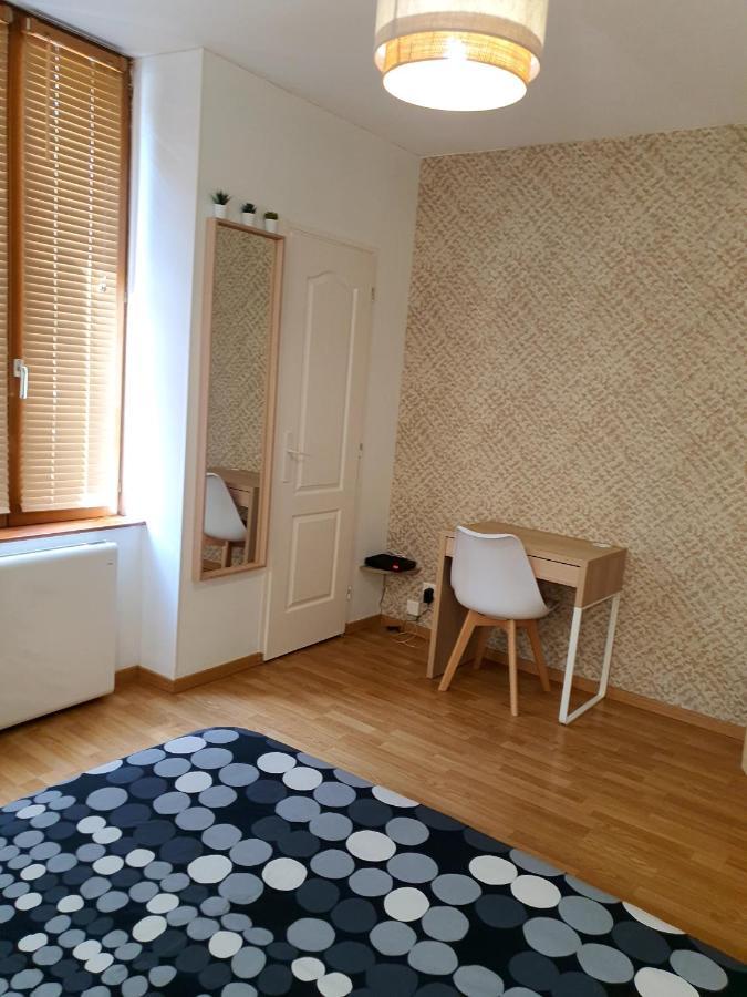 Appartement Cosy Entier, Parking Gratuit Dans La Rue Dijon Dış mekan fotoğraf